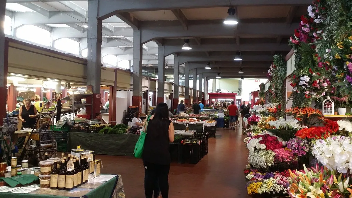 Ventimiglia Alta and the Friday market